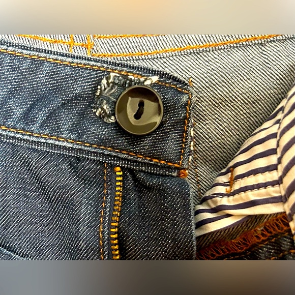 Joe’s Jeans, low rise, boot cut - Picture 7 of 7